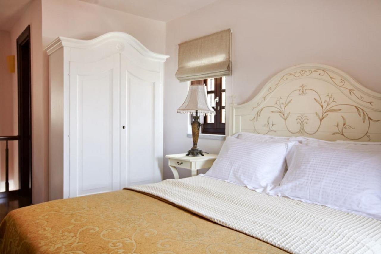 Petritis Guesthouse Oitylo Esterno foto