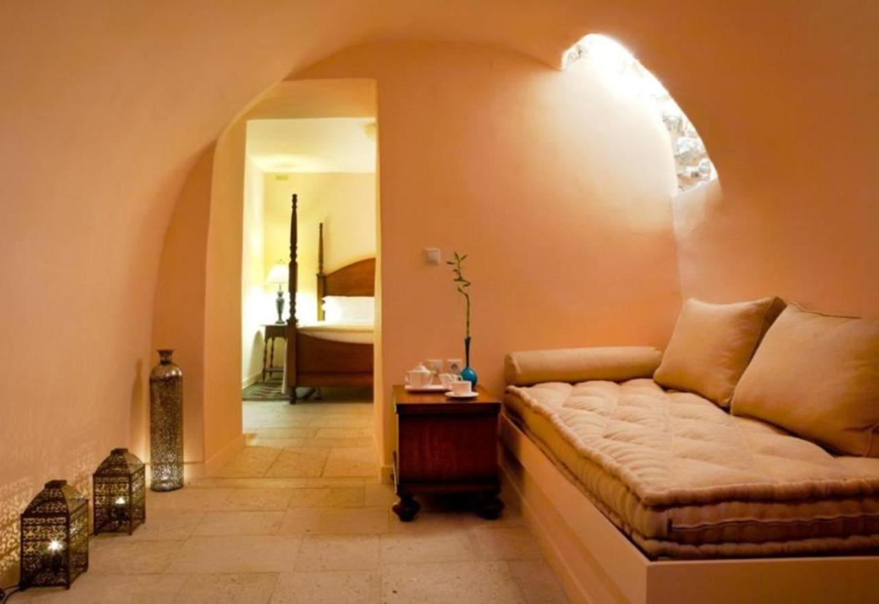 Petritis Guesthouse Oitylo Esterno foto